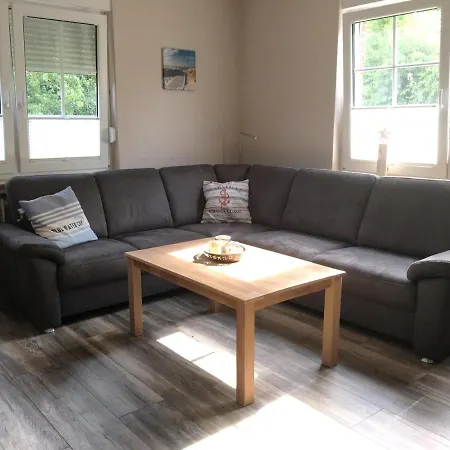 Holiday home Ostfriesenleev *
